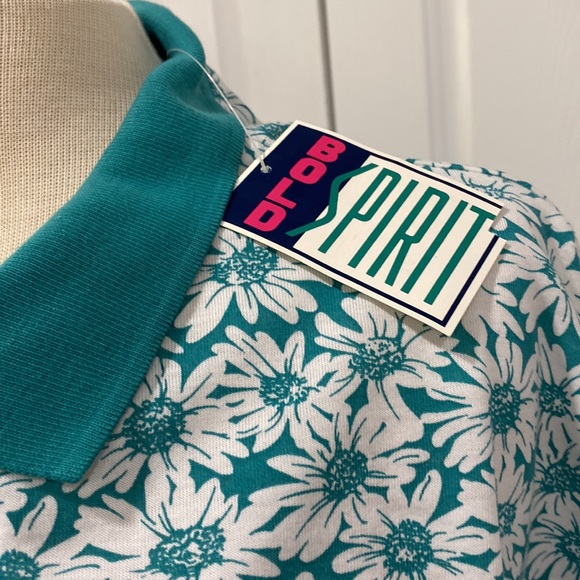 NEW WITH TAGS 🏷️ BLOUSE 👚 - Picture 4 of 5